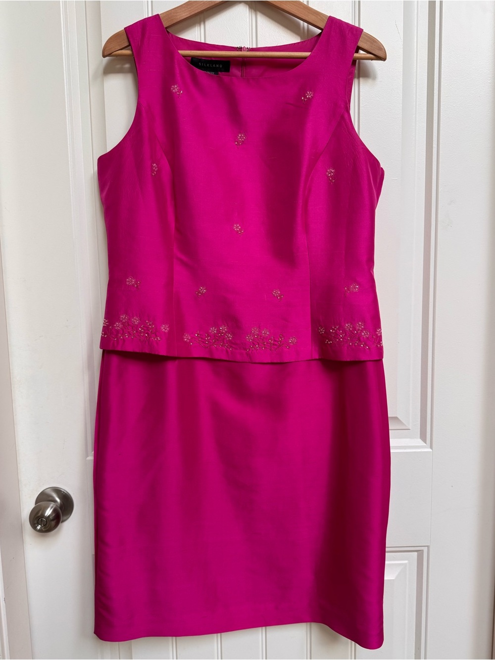 Silkland Fuchsia Pink 100% Silk Dupioni Fitted Sleeveless Dress. Size 12